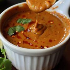 Thai Peanut Sauce Peanut Sesame Sauce, Easy Thai Peanut Sauce, Asian Peanut Sauce, Thai Chili Pepper, Thai Peanut Sauce, Thai Sauce, Spicy Peanut Sauce, Thai Peanut, Sesame Sauce