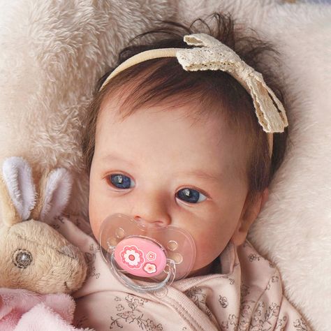 Brown Hair Names, Reborn Art, Reborn Silicone, Baby Reborn, Bright Blue Eyes, Silicone Reborn Babies, Silicone Baby Dolls, Adorable Newborn, Reborn Baby Girl