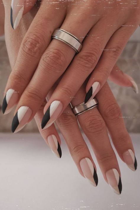 Edgy Black French Tip Nails, Minimal Classy Nails, How To Tie Shoe Laces Hidden Knot, Black And White Manicure Ideas, Negative Space Nails Almond, Half And Half Nails Designs, Anti Love Nails, Black And White Nails Almond, Sammi Jefcoate Nails