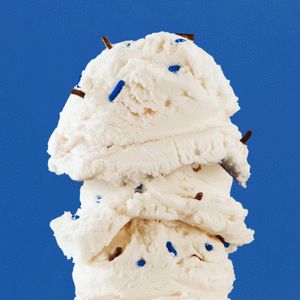 Awesome Ice Cream GIF by Slanted Studios Facebook Carousel Ads, Ice Cream Pictures, Baby Ice Cream, Ice Cream Videos, National Icecream Day, Instagram Food Pictures, Flight School, Ice Cream Day, Baskin Robbins