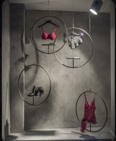 Hanging Product Display, Hanging Window Display, Visual Merchandising Ideas Creative, Accessories Shop Design, Creative Window Display, Oldenburg Germany, Lingerie Store Design, Dare Devil, Visual Merchandiser