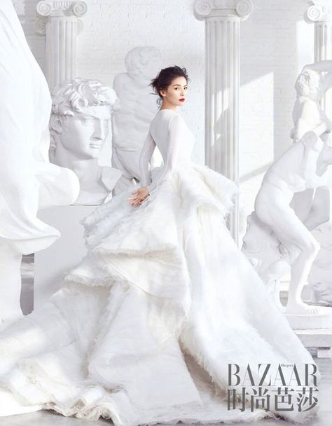 Poses For Fashion, White Editorial, Fashion Cover, Bridal Shoot, Wedding Poses, Fashion Photoshoot, Wedding Photoshoot, Fashion Shoot, Fashion Poses