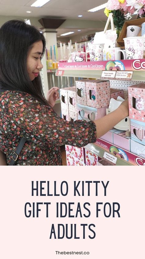 I don’t care how old I am, I’m always going to love Hello Kitty! I know I’m not alone, either. That’s why I thought I’d put together some of my favourite Hello Kitty gifts for adults – that way you don’t need to wade through all the kiddie stuff. #cute #hellokitty #giftideas #kawaii #japan Hello Kitty Care Package, Hello Kitty Christmas Gift Basket, Hello Kitty Gifts Ideas, Hello Kitty Gift Ideas, Auction Basket, Potpourri Recipes, Hello Kitty Gifts, Diy Stocking Stuffers, Delicious Christmas Cookies