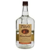 Empty Liquor Bottles, Pot Still, Liquor Bottle, Diy Art Projects, Tito's Vodka Bottle, Liquor Bottles, Bottle Crafts, Diy Art, Vodka Bottle