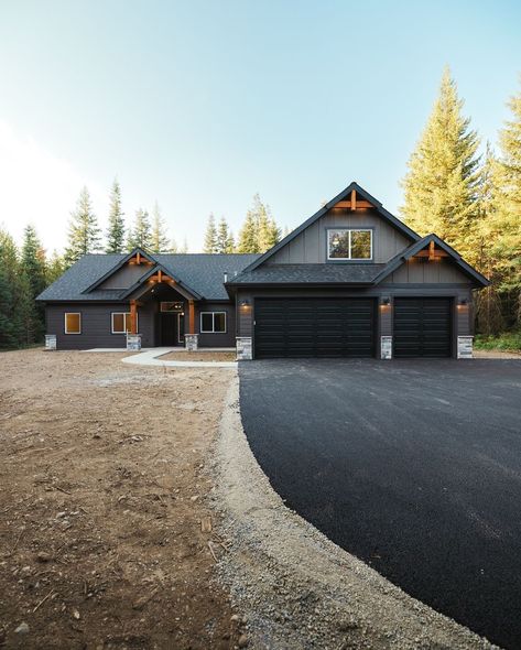 The Ranch • Instagram Ranch Style Interior, Ranch Houses, Architectural Buildings, Modern Ranch House, Ranch House Exterior, Deer Mounts, North Idaho, Barn Style House Plans, Barndominium Floor Plans