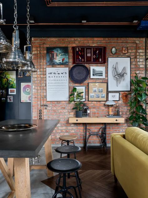 Small Loft Apartment, Loft Apartment Industrial, Industrial Loft Decor, Eclectic Industrial, Loft Apartment Decorating, Brick Interior Wall, Home Decor Wallpaper, Brick Interior, Industrial Apartment