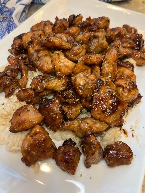 THE BEST CHICKEN TERIYAKI Teriyaki Chicken Appetizer, Food Court Chicken Teriyaki, Mr Yoshida Recipes Teriyaki Chicken, Kikkoman Teriyaki Chicken Recipes, Food Court Teriyaki Chicken, Mall Teriyaki Chicken Recipe, Mall Chicken Teriyaki, Teriyaki Chicken Thighs Boneless, Teriyaki Chicken Tenders