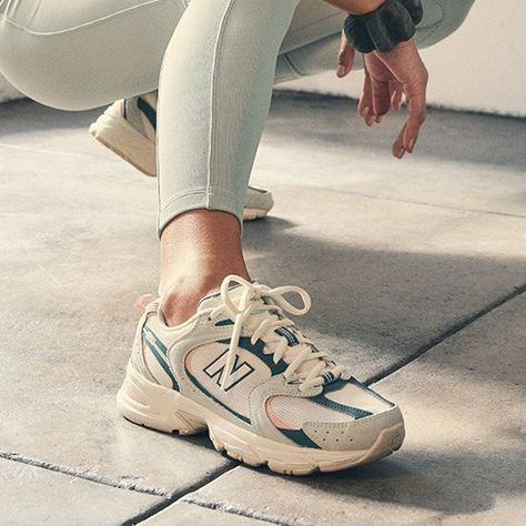 (20) 👁️ Sneaker Visionz 👁️ on X: "Ad: CALIA x New Balance 530 "Mint Pink" Women's Shop -> https://t.co/4wLVTHgq9R https://t.co/ROo7i6H9NF" / X Pink New Balance, New Balance, Mood Board, Mint, Sneakers, Sports, Women Shopping, Pink, White