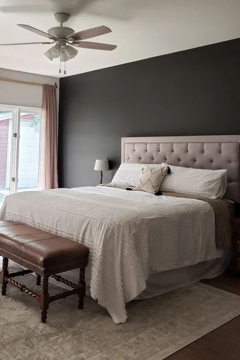 Everything You Need to Know About Black Walls - Dani Koch Accent Wall Teen Bedroom, Sw Peppercorn Accent Wall, Charcoal Accent Wall Bedroom, Charcoal Accent Wall, Black Accent Wall, Black Feature Wall, Diy Daybed, Black Accent Walls, Black Bookcase