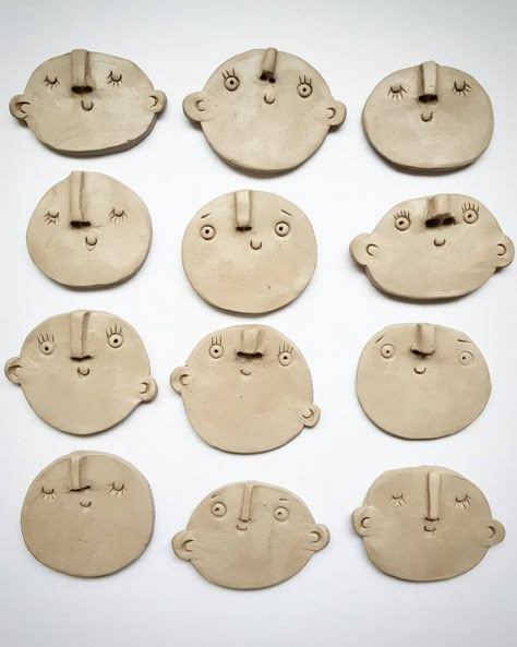 Happy Ceramics by Melis Kolyozyan | I see happy faces!😊 #happyceramics #happy #ceramics #seramik #ceramic #ceramique #sculpture #artistique #atelier #atelierdart #artgallery… | Instagram Face Sculpture Clay, Ceramic Face Sculpture, Kids Pottery Projects, Pottery Face, Itsekovettuva Savi, Ceramic Faces, Gallery Illustration, Easy Clay Sculptures, Ceramic Face