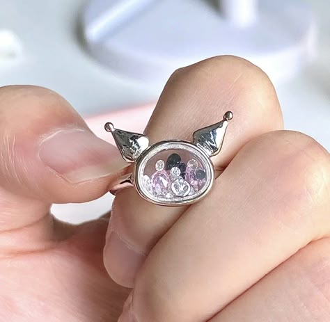 Kuromi Ring, Fashion Style Aesthetic, Korean Fits, Instagram Username Ideas, Halloween Acrylic Nails, Pin Search, Diy Ring, Ring Tutorial, Gift Box Template