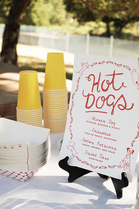 Pixel's First Birthday hot dog party free printables Hot Dog First Birthday Party, Dog First Birthday Party, Cozy Birthday, Pug Party, Hot Dog Party, Hot Dog Bar, Puppy Birthday Parties, Adoption Party, Dog Birthday Party