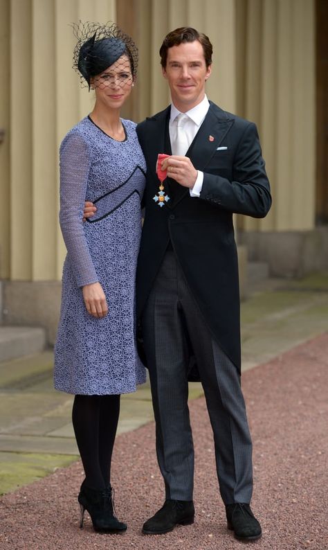 Benedict Cumberbatch Honored by Queen Elizabeth II Wild Woman Aesthetic, Benedict Cumberbatch Sophie Hunter, Benedict And Sophie, Queen Elizabeth Photos, Sophie Hunter, Investiture Ceremony, Benedict Sherlock, Mrs Hudson, Benedict Cumberbatch Sherlock