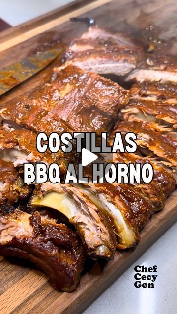 Cecilia Gonzalez on Instagram: "Unas costillas bbq pero al horno. En esos de 2.5 horas! Te vas a sorprender lo suaves que quedan! Una las Baby Back de @proancarnedecerdo y prometo que me agradecerás ❤️🔥 disfruta!!! 
Para 2 costillares poner sazonador y hornear a 350F x 1 hr
Sacar y embarrar de salsa bbq, poner vinagre y cerrar con aluminio. Otra hora hasta llegar a 195F agregarle poquita humedad y poca más bbq y dejarlas 5 min más. Reposar por 10’min y servir! PROVECHO!!! #bbqribs #bbq #poom #chefcecygon #bbqlovers #ribs" Costillas Bbq, Chef, On Instagram