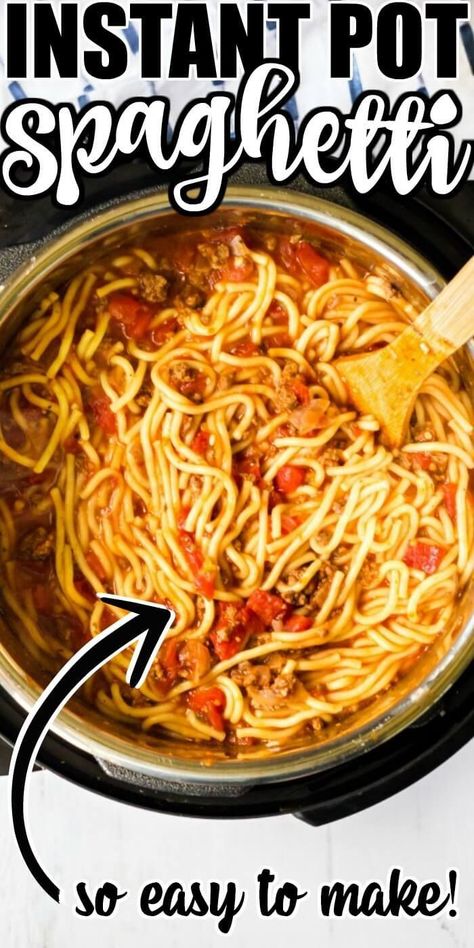 Instant Pot Spaghetti 🍝 - Instant pot spaghetti is the ultimate quick weeknight dinner. Dinner on the table in less than 30 minutes made with ingredients you have in your pantry! Instant Pot Spaghetti Recipe, Pollo Tropical, Instant Pot Spaghetti, Spaghetti Ingredients, Instant Pot Pasta Recipe, Healty Dinner, Spaghetti Recipe, Hot Italian Sausage, Ninja Foodi