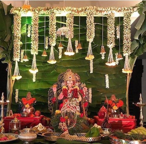 Flower Decoration For Ganpati, Eco Friendly Ganpati Decoration, Ganpati Decoration Ideas, Chaturthi Decoration, Leaf Decor Wedding, Ganpati Decoration Theme, Embroidery Ring, Ganesh Pooja, Mandir Decoration