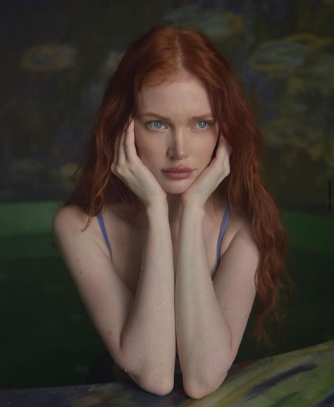 Michelle Instagram, I Love Redheads, European Aesthetic, Female Portraits, Redhead Girl, Red Aesthetic, Photoshoot Inspiration, Redheads, Red Hair