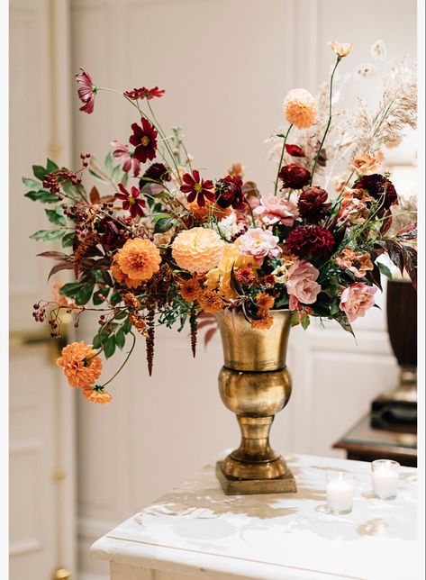 Fall Wedding Flowers September, Fall Ceremony Flowers, Thanksgiving Banquet, Moody Wedding Flowers, Flower Recipes, Fall Ceremony, Wildflower Wedding Theme, Blue Jasmine, Autumn Florals