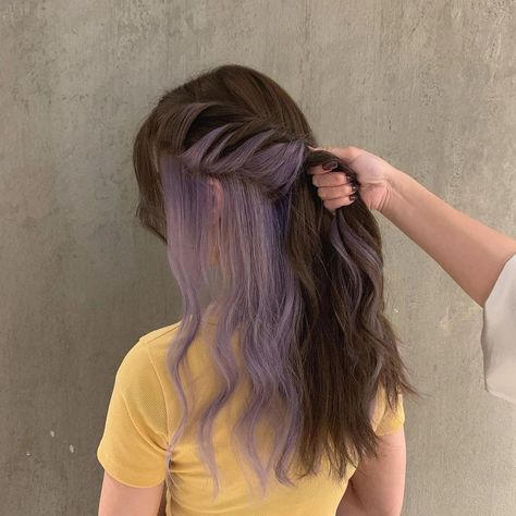 #hidden coloring#hair#Korean style#Perfect coloring#hairstyle Hair Korean Style, Under Hair Dye, Underdye Hair, Under Hair Color, Hair Dyed Underneath, Hidden Hair Color, Hair Korean, Korean Hair Color, Hair Hack