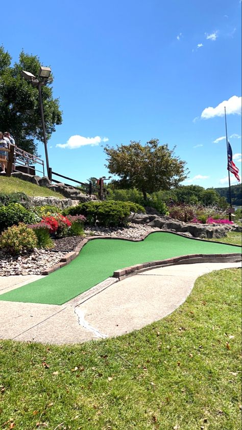 golf course Aesthetic Nature Background, Mini Golfing Aesthetic, Aesthetic Golf Course, Golf Scenery, Flower Garden Aesthetic, Golf Family, Dells Wisconsin, Golf Pics, Wisconsin Summer