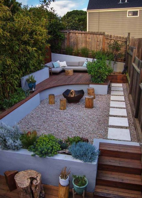 28 Inspiring Fire Pit Ideas To Create A Fabulous Backyard Oasis Hockey Food, Small Backyard Garden Design, Modern Gardens, Small Backyard Gardens, Planter Design, Backyard Garden Design, Small Yard, Front Yard Garden, Small Backyard Patio