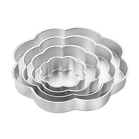 Wilton Aluminum Performance Pans 4 Piece Petal Pan Set * Want additional info? Click on the image. Flower Shaped Cake, Wedding Cake Setting, Shaped Cake Pans, Baking Gadgets, Petal Cake, Wilton Cake Pans, Cake Pan Set, Cake Baking Pans, Aluminum Pans