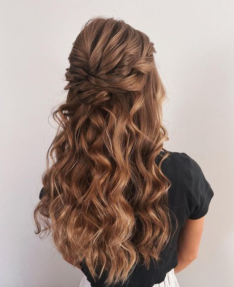 Straight Hair Updo, Wedding Guest Updo, Wavy Updo, Ball Hair, Romantic Curls, Guest Hair, Prom 2024, Hoco Hairstyles, Dance Hairstyles