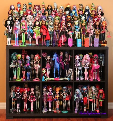 My Monster High Doll Collection | Flickr - Photo Sharing! Monster High Doll Collection, Monster High Collection, Monster High Bedroom, Monster High Boys, Monster High House, Monster High School, Doll Storage, Arte Monster High, Monster High Pictures