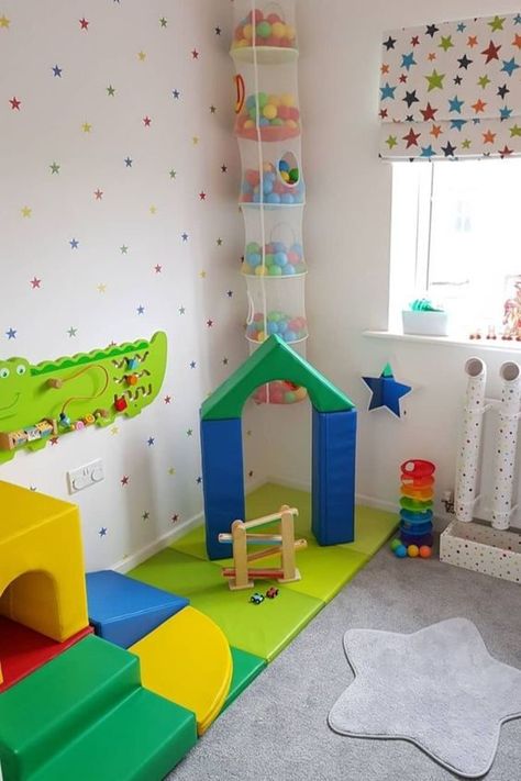 Try these 4 expert-approved tips on setting up a sensory-safe room for kids. #sensory #sensoryplay #sensorytoys #playroom #playroomdesign #kidsspaces #kidsdesign #kidsroom Sensory Kids Room, Music Nursery, Room For Kids, Toddler Classroom, Sensory Rooms, Church Nursery, Toddler Sensory, Baby Learning Activities, Safe Room