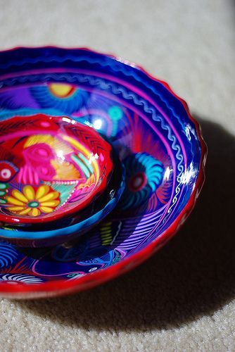 Mexican bowls Mexican Colors, Mexican Kitchens, Mexican Home Decor, Mexican Home, Deco Boheme, Mexican Decor, Mexican Pottery, Mexican Culture, Mexican Style