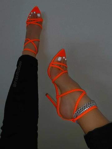 Orange Heels Outfit, Orange Heels, Shoe Nails, Outfit Classy, Shoes Heels Classy, Heels Outfits, Heels Online, Heels Classy, Shoe Inspiration