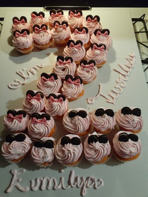 Hey Twodles Birthday, Minnie Mouse Birthday Party Ideas Decorations, Oh Twodles Birthday Ideas, Minnie Second Birthday, Oh Two Doodles Birthday Party, Two Doodles Birthday Party Girl, Oh Twodles Birthday Girl Food, Oh Twodooles Birthday Girl, Oh Twodles Birthday Food