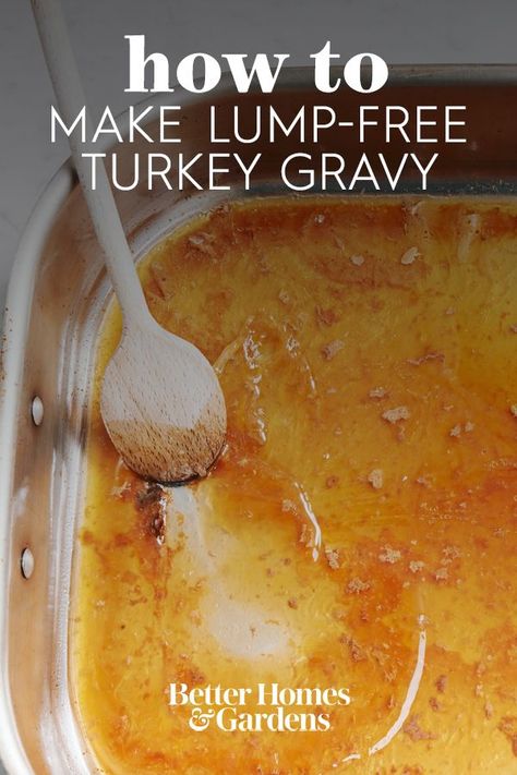 How To Make Homemade Turkey Gravy, How To Make Gravy From Turkey Juice, Turkey Gravy With Cornstarch, How To Make Turkey Gravy From Drippings, How To Make Turkey Gravy, Turkey Gravy From Drippings Easy, Gravy From Turkey Drippings, Best Turkey Gravy Recipe, Gravy Recipe No Drippings