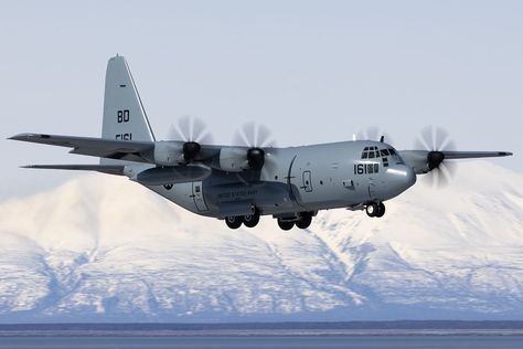 Photo of Lockheed C-130 Hercules (16-5161) - FlightAware C 130 Hercules, C130 Hercules, Small Aircraft, Flight Status, C 130, Air Traffic Control, General Aviation, Best Flights, Hercules