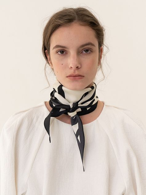 Editor's Notes100% silk scarf that is elegant and versatile- Logo print silk scarf- Versatile piece that can be worn as a usual neck scarf  hair accessory and bag embellishment- 100% SilkMeasuremets(in.)-  Width: 47.3in.- Height: 10.3in.Composition & Care- 100% silk- Do not machine wash- Dry clean for the first wash- Hand wash after the first washDesigner- Made in Korea- by KINDERSALMON Silk Neck Scarf Outfit, Neck Scarf Outfit, Scarf Outfit Fall, Silk Scarf Outfit, Scarf Aesthetic, Ways To Tie Scarves, Silk Scarf Style, Silk Scarf Hair, Silk Neck Scarf