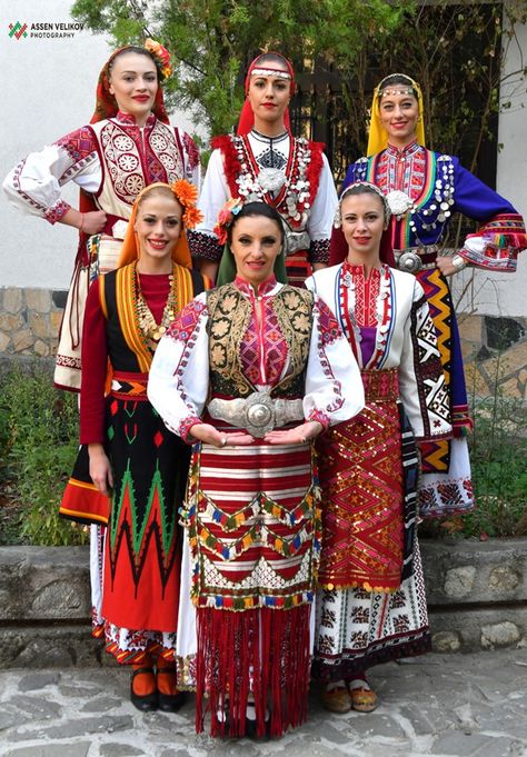 Bulgarian Women, Bulgarian Culture, Bulgarian Folklore, Bulgarian Clothing, European Beauty, Slavic Folklore, Cultural Clothing, White Culture, Embroidered Robes