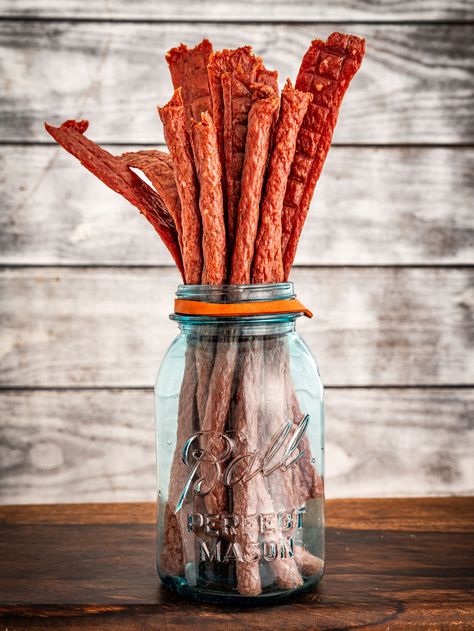 The BEST Homemade Ground Venison Jerky Recipe Venison Jerky Seasoning Recipe, Ground Venison Jerky Recipe, Jerky Seasoning Recipe, Venison Summer Sausage Recipe, Snack Stick Recipe, Deer Jerky Recipe, Venison Jerky Recipe, Summer Sausage Recipes, Venison Jerky