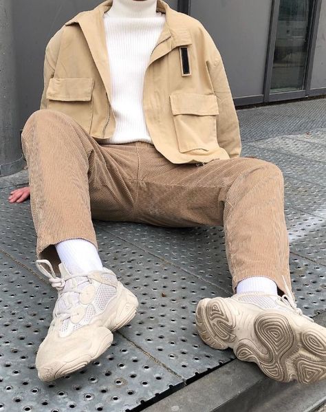 Beige White Outfit, Minimal Outfit Casual, Beige Streetwear, Ideas For Outfits, Outfits Beige, Beige Outfits, Street Style Ideas, Beige Hose, Minimal Streetwear