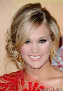 Something to Cheer About: Perfect Southern Belle Hair- Carrie Underwood Side Swept Updo Short Hair, Southern Belle Hairstyles, Carrie Underwood Haircut, Southern Belle Hair, Pew Decor, Belle Hair, Side Chignon, Carrie Underwood Hair, Beige Blond