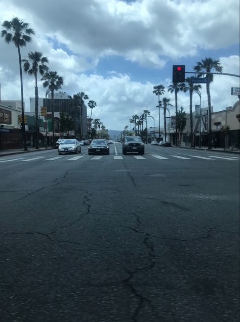 #vannuys #losangeles #sanfernandovalley #street #streetphotography #streetart #cloudy #cloudysky #adventure Van Nuys, Van, Los Angeles