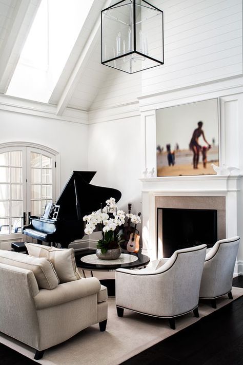 Grand Piano Living Room, Grand Piano Room, Piano Room Decor, Piano Living Rooms, Black And White Living Room Decor, Open Living Room Design, White Living Room Decor, Black And White Living Room, Elegant Living Room Design