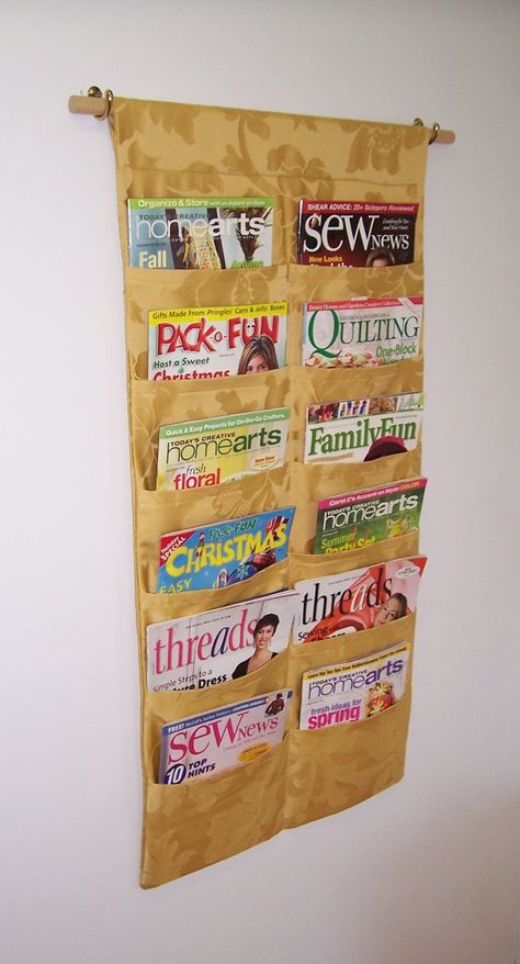 Hanging Magazine Rack, Hanging Pocket Organizer Diy, Hanging Organizer Diy Sew, Bunk Bed Book Holder, Bunk Bed Pocket Organizer Diy, Magazine Rack Childrens Books, Desain Pantry, Hanging Fabric, Fall Sewing