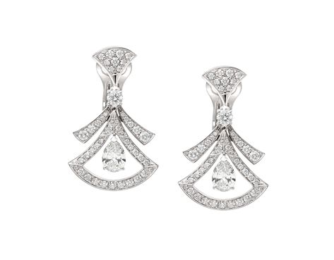 DIVAS’ DREAM Earrings Bvlgari Divas Dream, Bvlgari Fragrance, Bvlgari Earrings, Dream Earrings, Italian Jewelry, Pear Shaped Diamond, Girly Jewelry, Dream Jewelry, High Jewelry