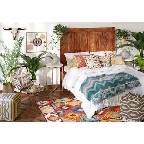 Eclectic Bedrooms, Luxury Duvet Covers, Wholesale Home Decor, Eclectic Bedroom, Eclectic Art, Bedroom Layouts, Awesome Bedrooms, Remodel Bedroom, Style At Home