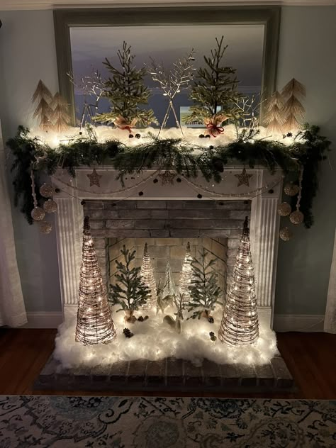 White Christmas Mantle Decor Ideas, Christmas Decor Ideas Chimney, Decorate Inside Fireplace For Christmas, Winter Wonderland Decorations House, Chimney Decor Christmas, Fireplace Mantle Decor Christmas, Bay Window Christmas Decor, Chimney Christmas Decor, Christmas Mantles Ideas Fireplaces