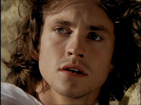 Hugh Dancy Long Hair, Young Hugh Dancy, Hannibal Tv Show, Rom Coms, Ella Enchanted, Burn Mark, Will Graham, Hugh Dancy, Young Actors