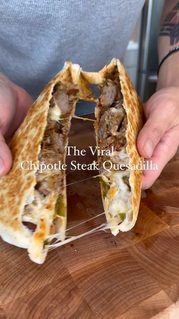 Chipotle Quesadilla Copycat, Xtreme Wellness Wraps Recipes, Chipotle Steak Quesadilla, Cheese Steak Quesadilla, Chipotle Steak Recipe, Chipotle Quesadilla, Chipotle Vinaigrette Dressing, Honey Vinaigrette Dressing, Steak Burrito Recipe