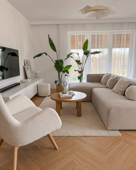 Neutral Plants Aesthetic, Japandi Mid Century Living Room, Bright Neutral Living Room, Creme Living Room Ideas, Ottoman Styling Living Room, Mediterranean Living Room Inspiration, Minimalist Appartement, Minimal Apartment Living Room, Condo Living Room Ideas