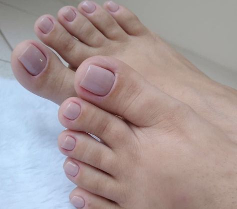 2024 Nails, Acrylic Toe Nails, Pretty Toe Nails, Cute Toe Nails, Toe Nail Designs, Neutral Nails, Classy Nails, Chic Nails, Manicure E Pedicure