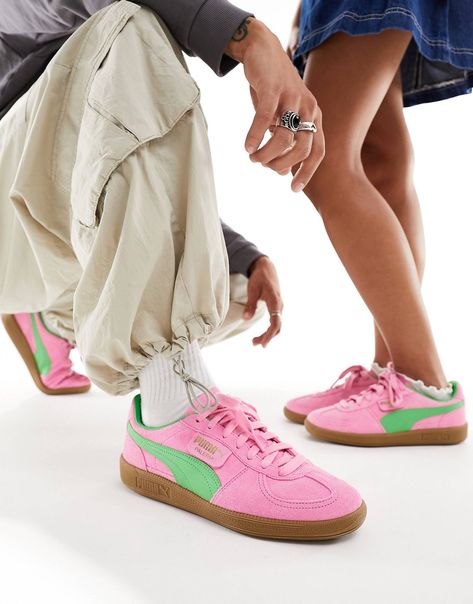 Puma Palermo, Pink Trainers, Pink Core, Medium Tv Show, Technology Fashion, Celebrity Lifestyle, Puma Suede, Low Boots, Puma Women